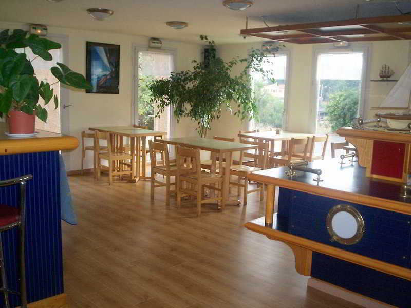 Stars Antibes Hotel Biot Bagian luar foto